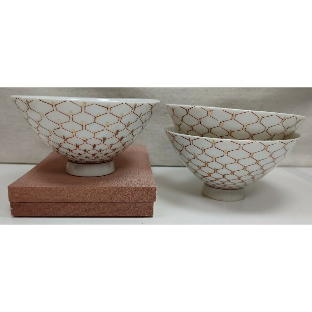 Japanese Porcelain Red White Geometric Pattern Footed Rice Bowl Set Of 3